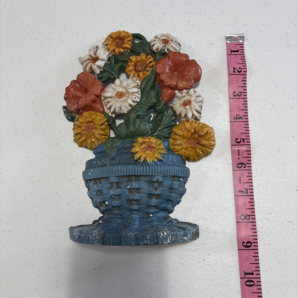 Vintage‎ Cast Iron Flowers In Basket Wall Hanging Decor